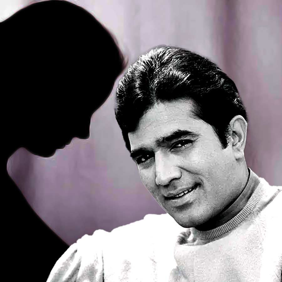 Rajesh Khanna was disrespectful to Moushumi Chatterjee and asked her if she’s pregnant with Vinod Mehra’s baby dgtl