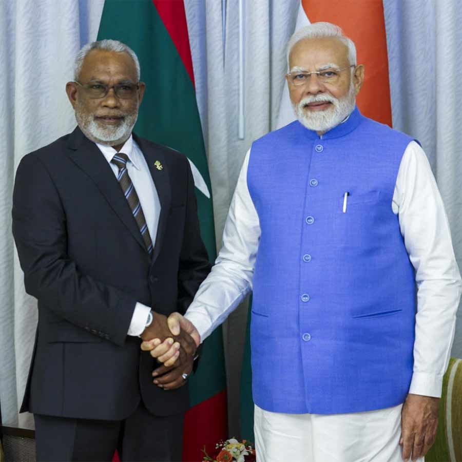 Central Government did the right thing in right time with Maldives to rejuvenate friendly relation with the country