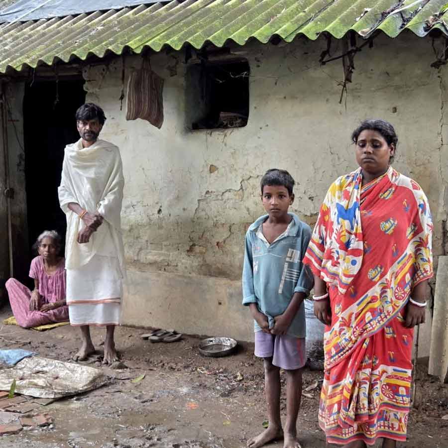 Questions arose after a family suffered for not receiving rations because they did not have an Aadhaar card in Bankura
