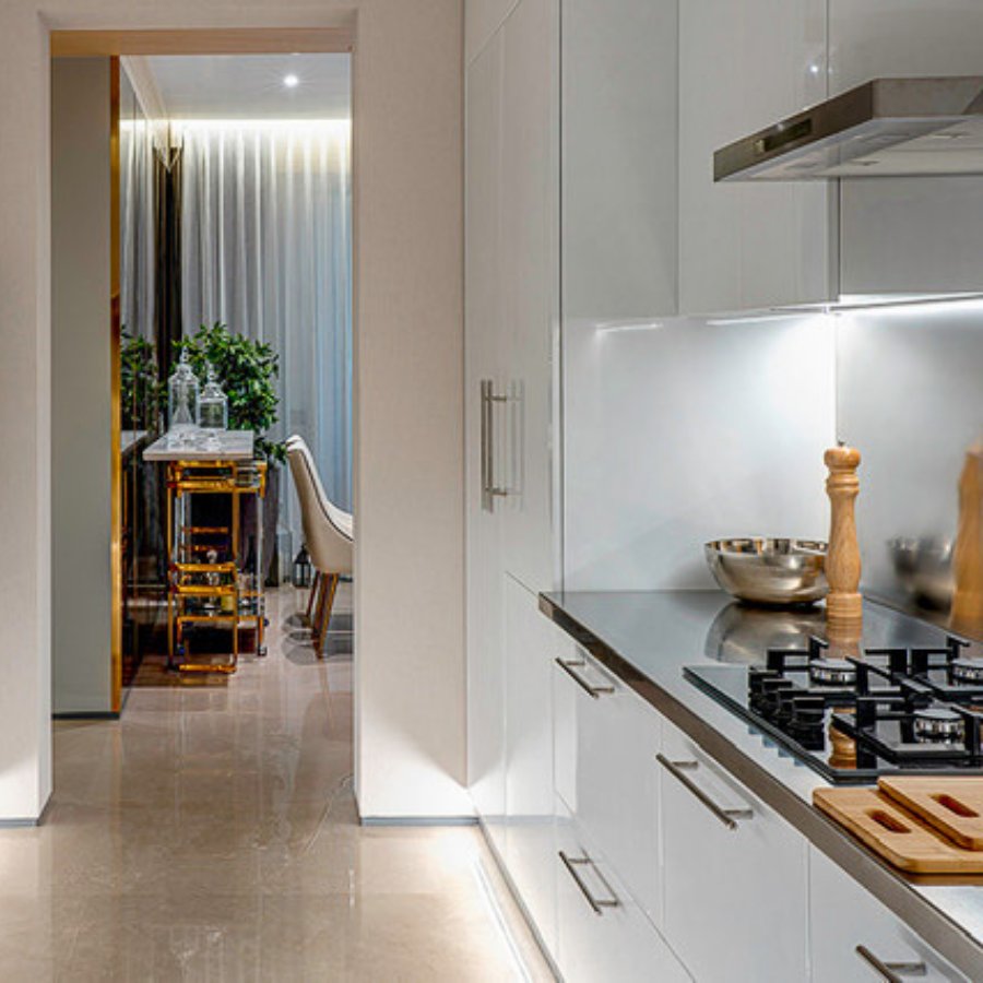 চার দেওয়াল তোলা হেঁশেল। 