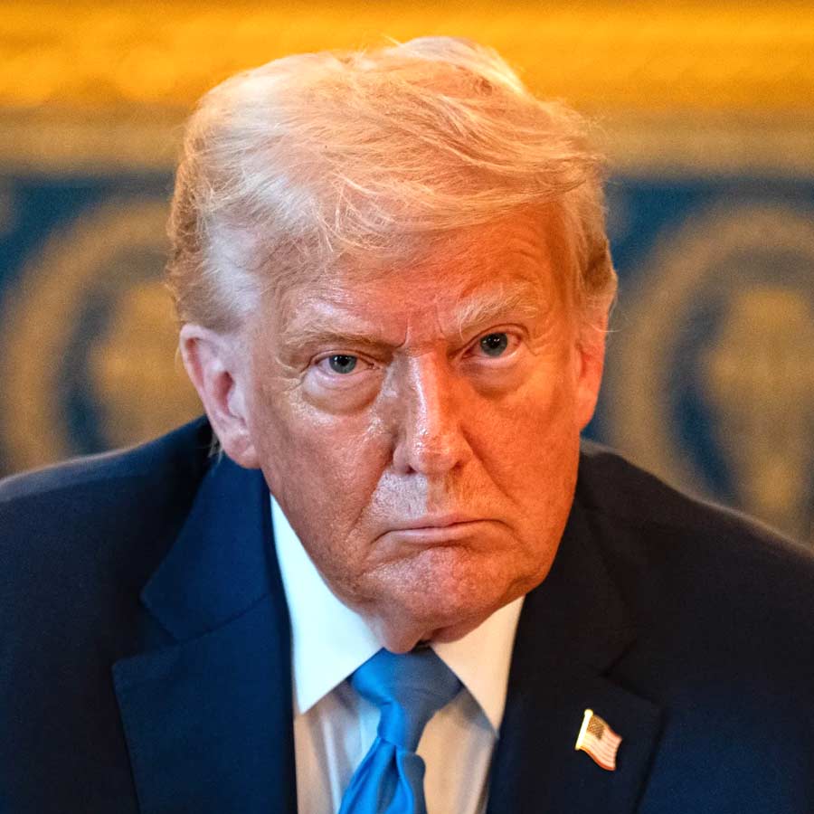 Iran’s over 2000 clerics called assassination of US President Donald Trump’s blood and wealth halal wants to assassinate him