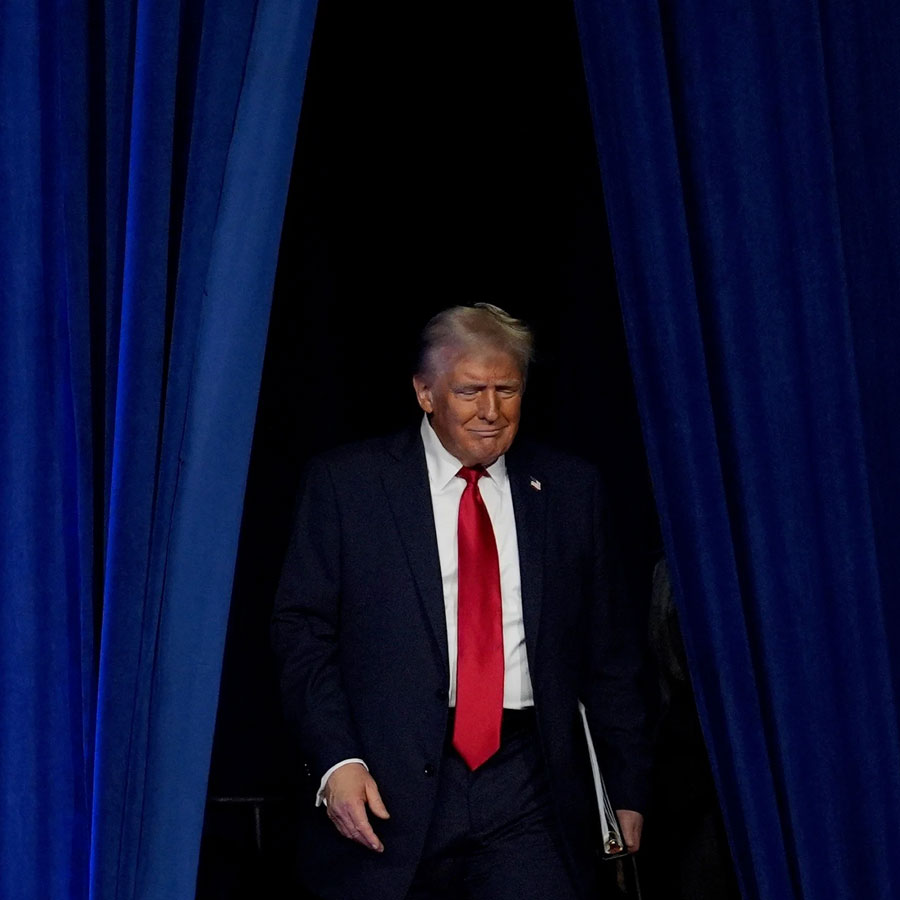 Iran’s over 2000 clerics called assassination of US President Donald Trump’s blood and wealth halal wants to assassinate him