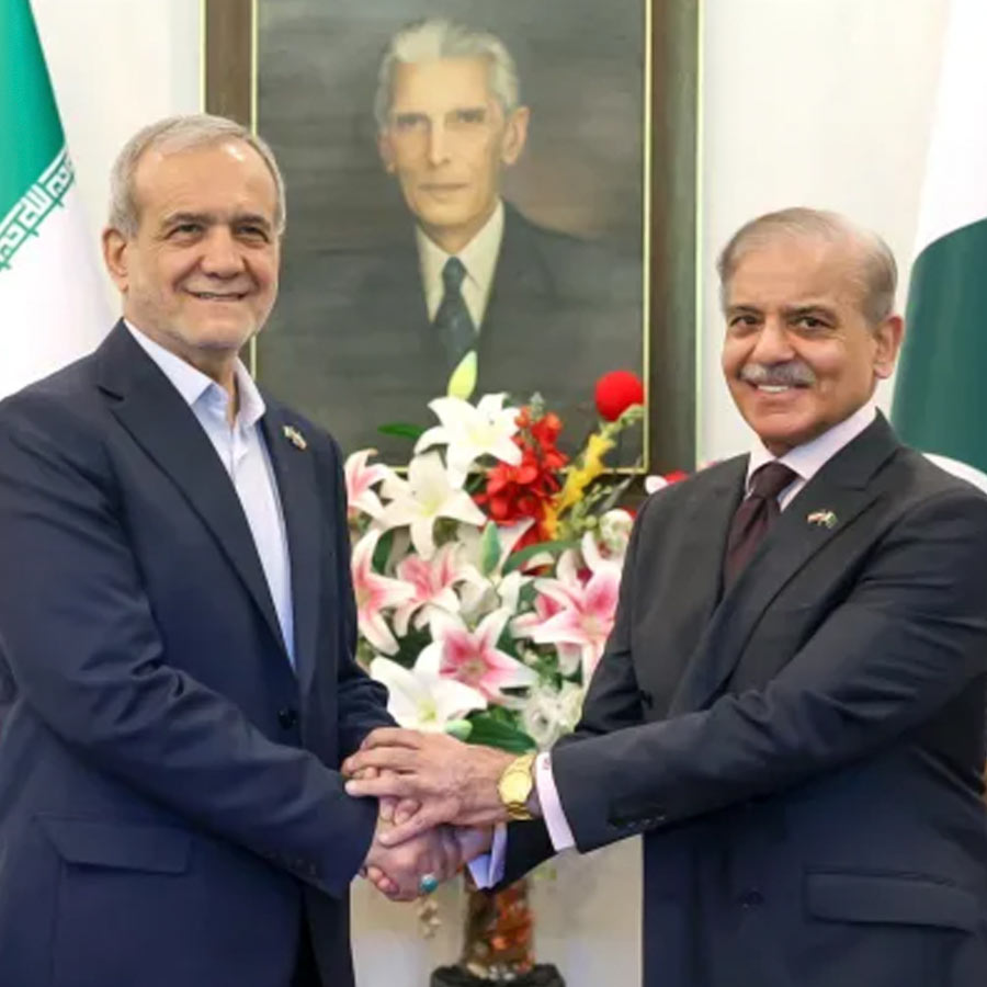 Iran’s over 2000 clerics called assassination of US President Donald Trump’s blood and wealth halal wants to assassinate him