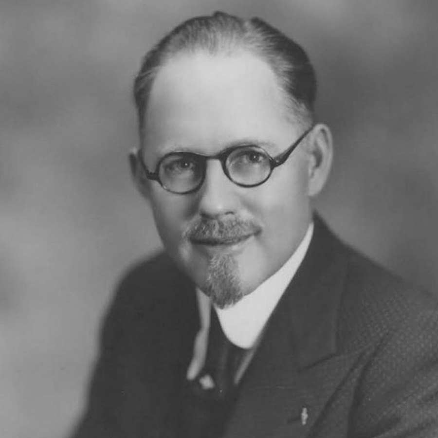 All need to know about John R. Brinkley man who fooled American people in the name of curing male virility