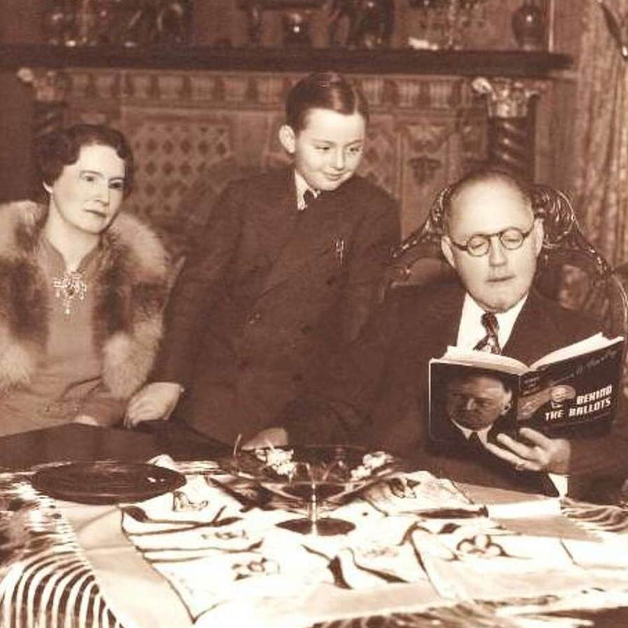 All need to know about John R. Brinkley man who fooled American people in the name of curing male virility