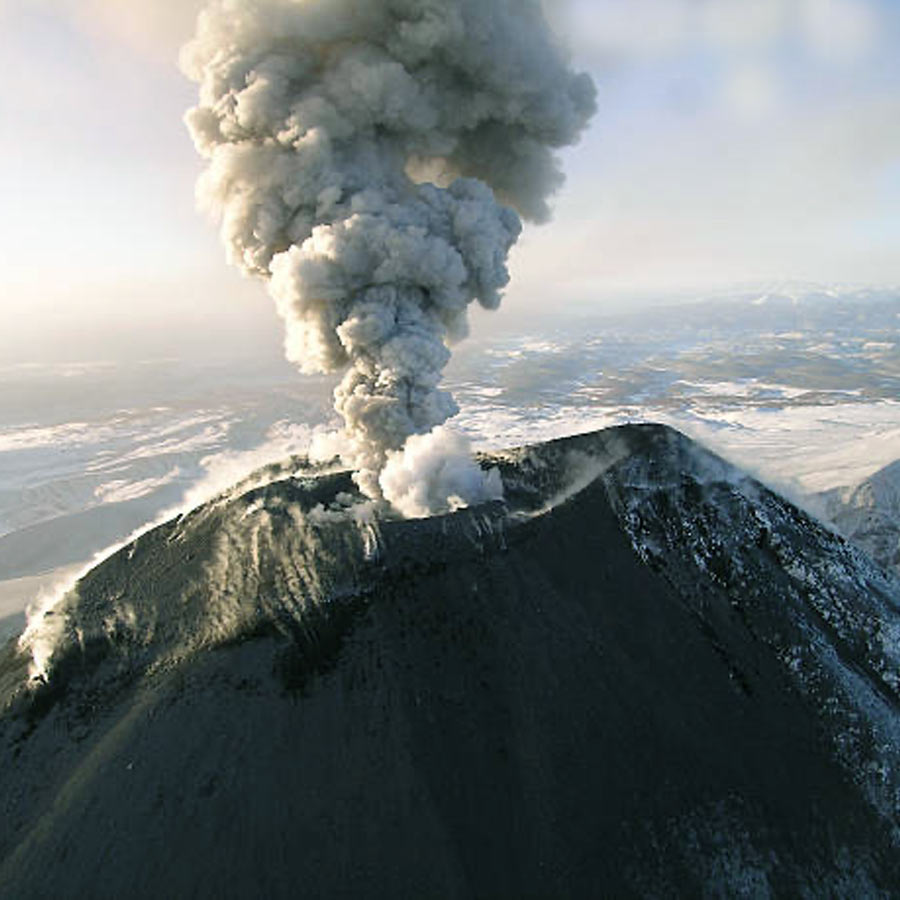 Russian Volcano erupts after 600 years dgtl