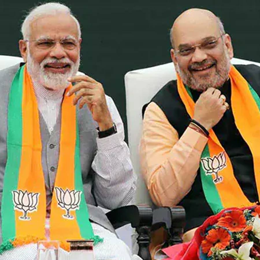 PM Modi praises and congratulates Amit Shah as he becomes the longest serving home minister in India