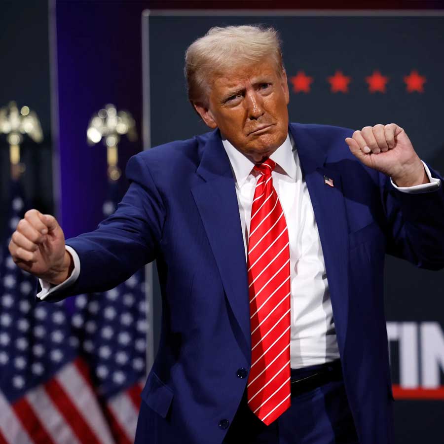 Donald Trump’s Tariff Plan May Cause More Economic Damage to US than India, Says SBI Research Report 