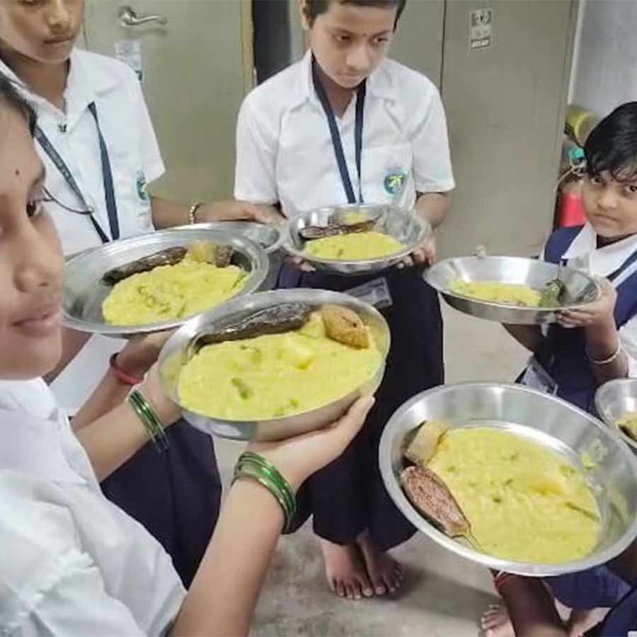 Students happy after Hilsa was served in mid day meal at Mathurapur
