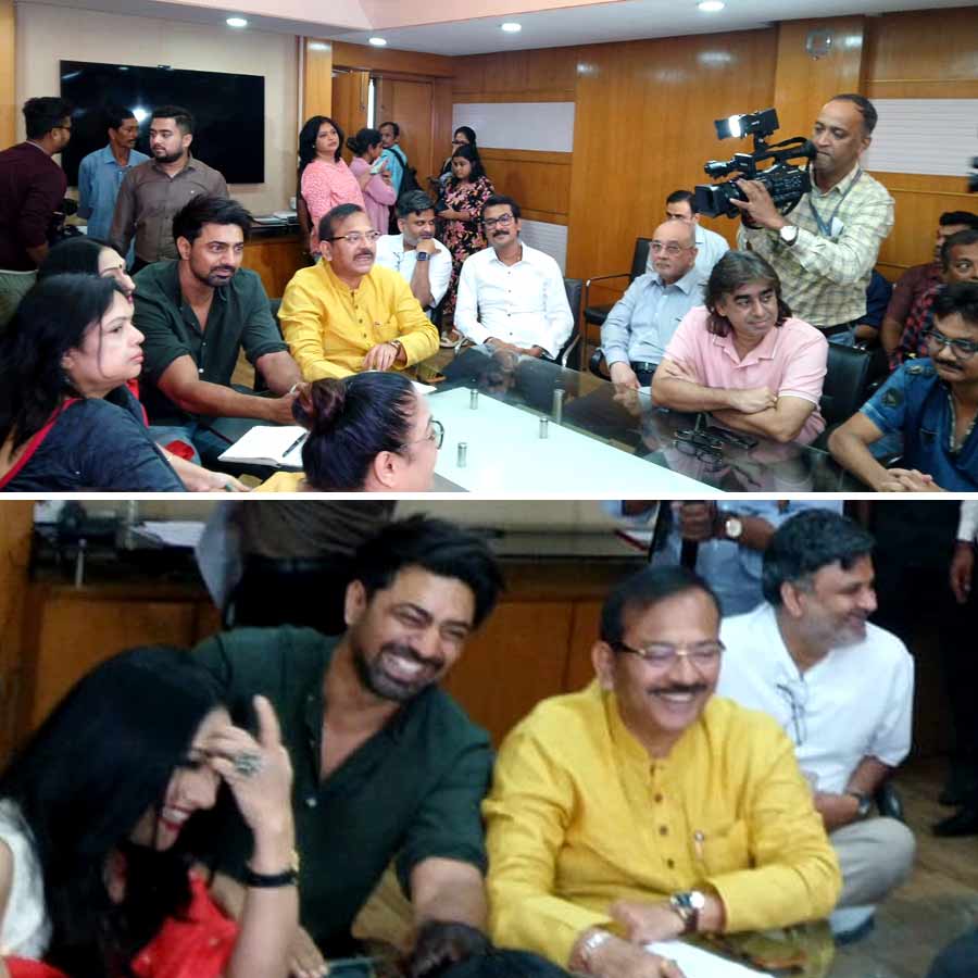 Dev, Srijit Mukherji, Shiboprosad Mukherjee, Nispal Singh Rane attend meeting at Nandan with Minister Aroop Biswas