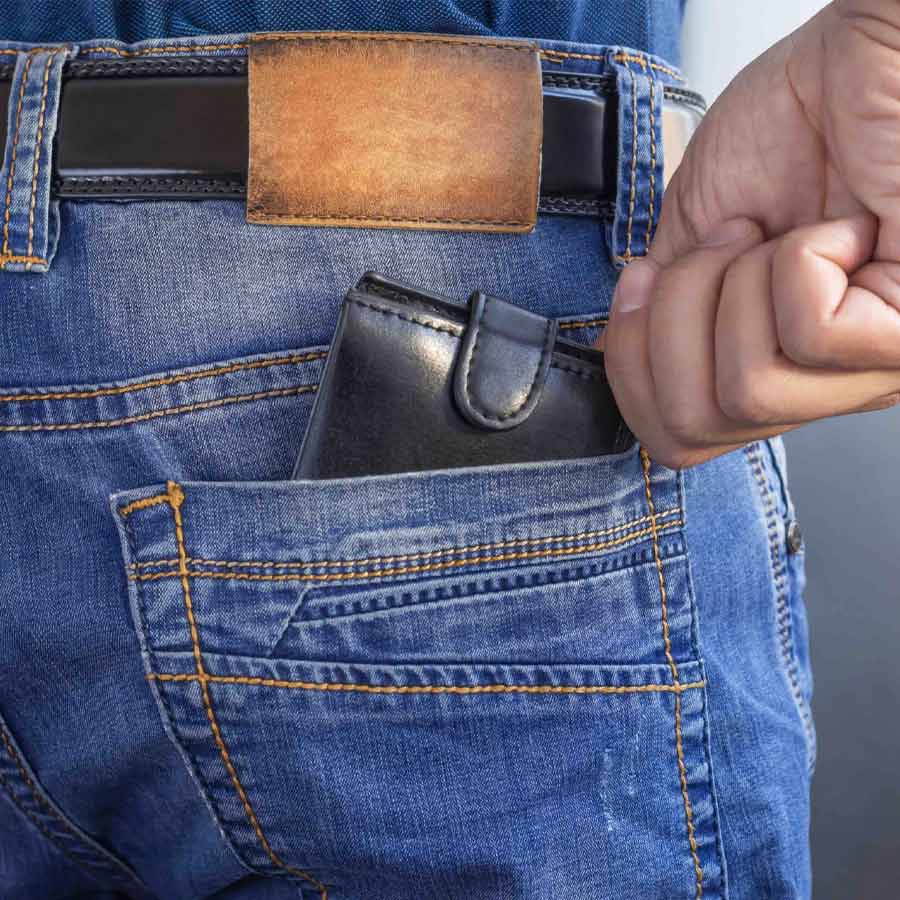 Your Back Pocket Wallet or Sitting on Your Wallet Might Be Behind Your Sciatica Pain dgtl