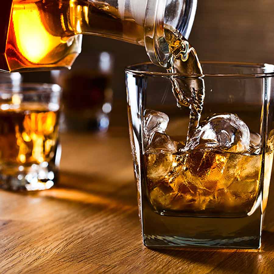 Follow these 7 simple steps to control your weekend drinking habits