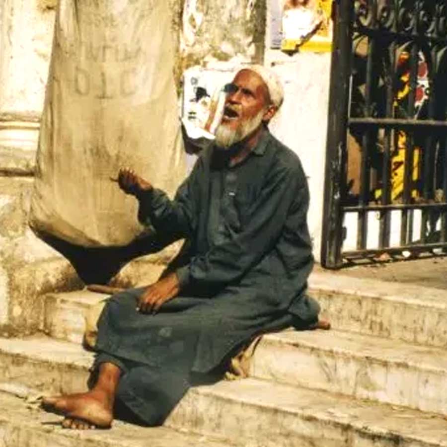 Pakistan’s begging network