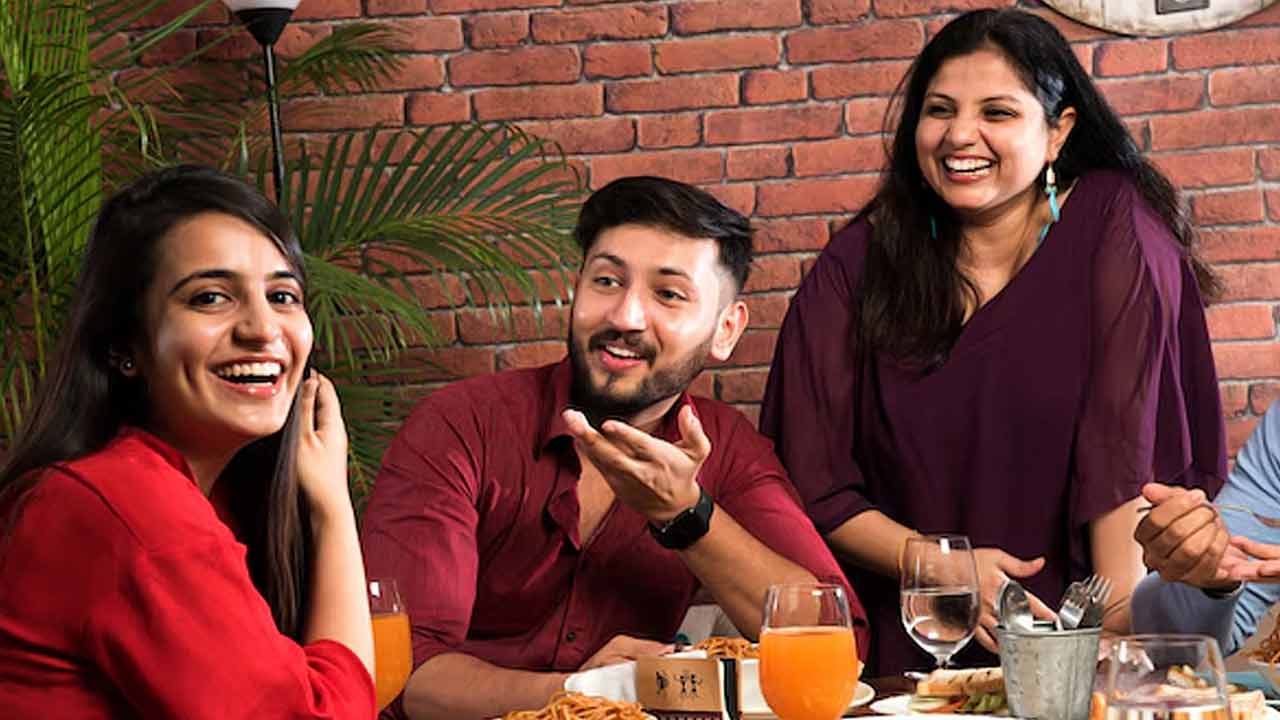 Rus chochqalari yashirin kamera Musulmon jinsiy aloqa video