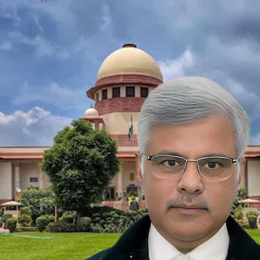 Supreme Court recalls order banning Allahabad High court judge from hearing criminal cases dgtl