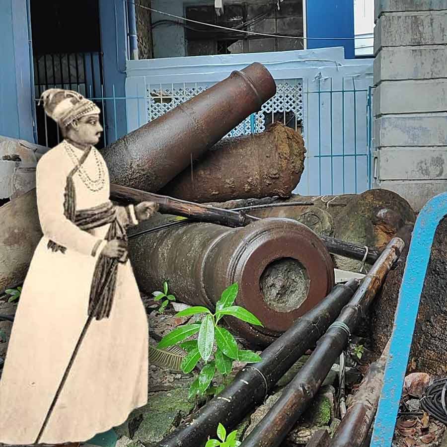 British era cannons lie in the rubble of government buildings in Kolkata dgtl