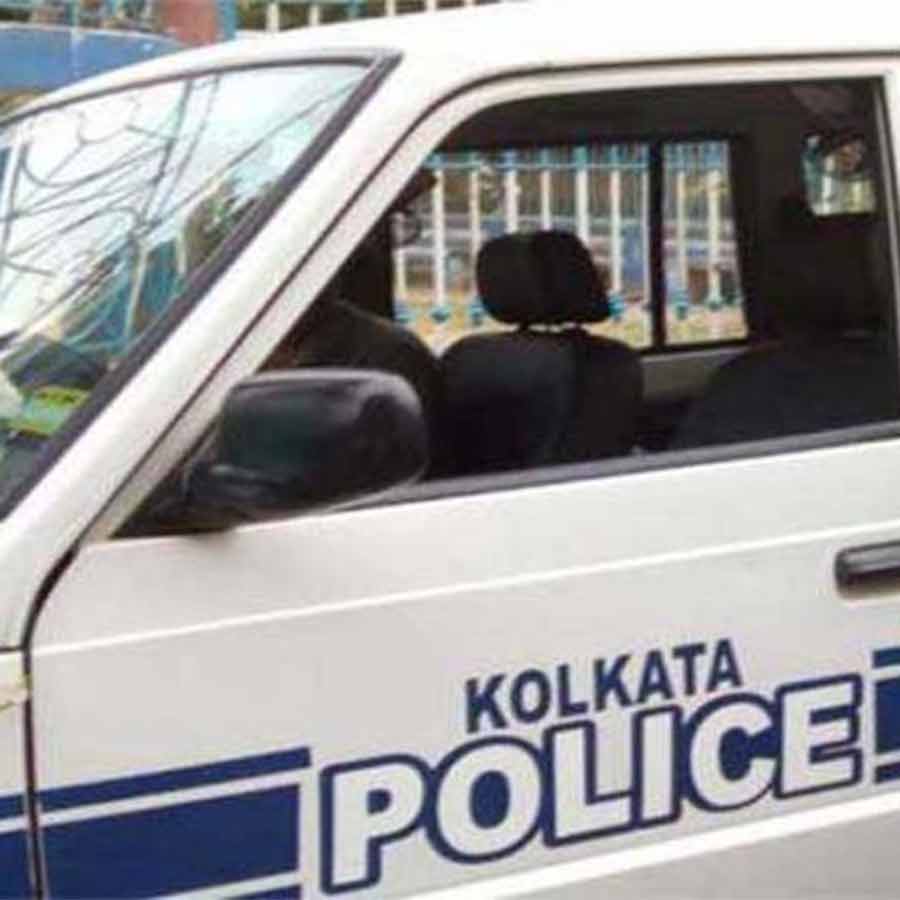 Charu Market Police Station OC's car was stolen