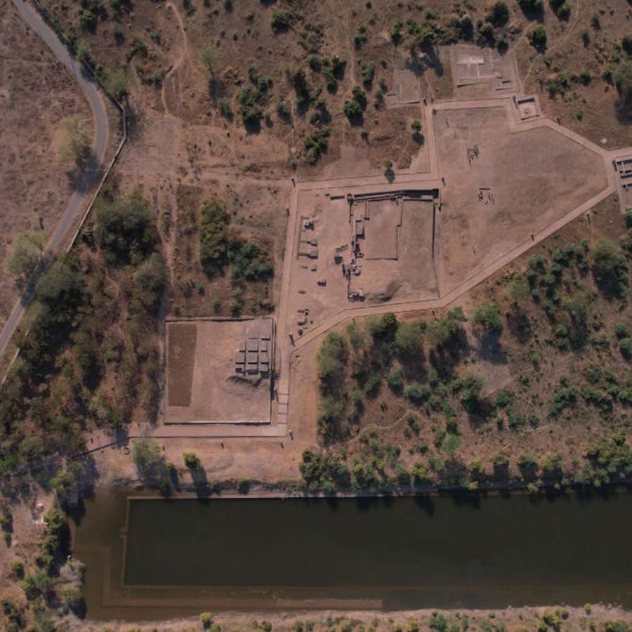 Lothal of Gujarat, part of the Indus Valley Civilization had close commercial ties with contemporary civilizations in West Asia