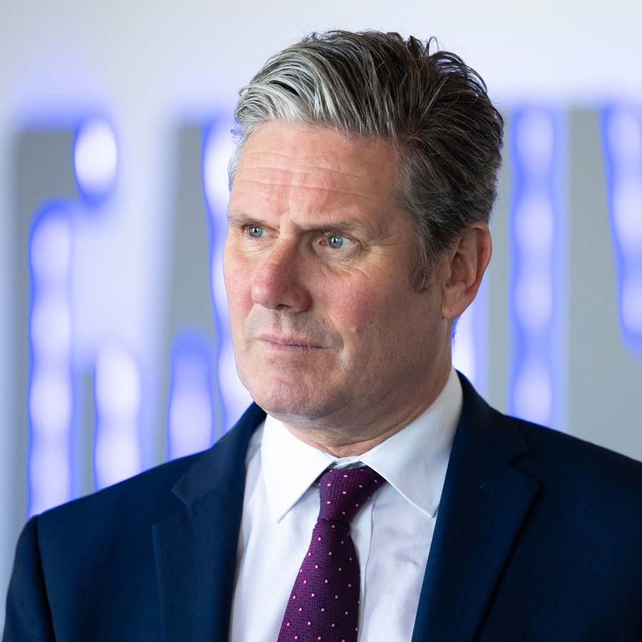 Donald Trump will meet Vladimir Putin in Alaska to resolve Russia Ukraine war but there are a lot of obstacles