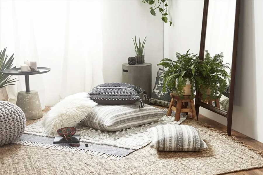 ঘরের কোণই হোক শান্তির ঠিকানা।