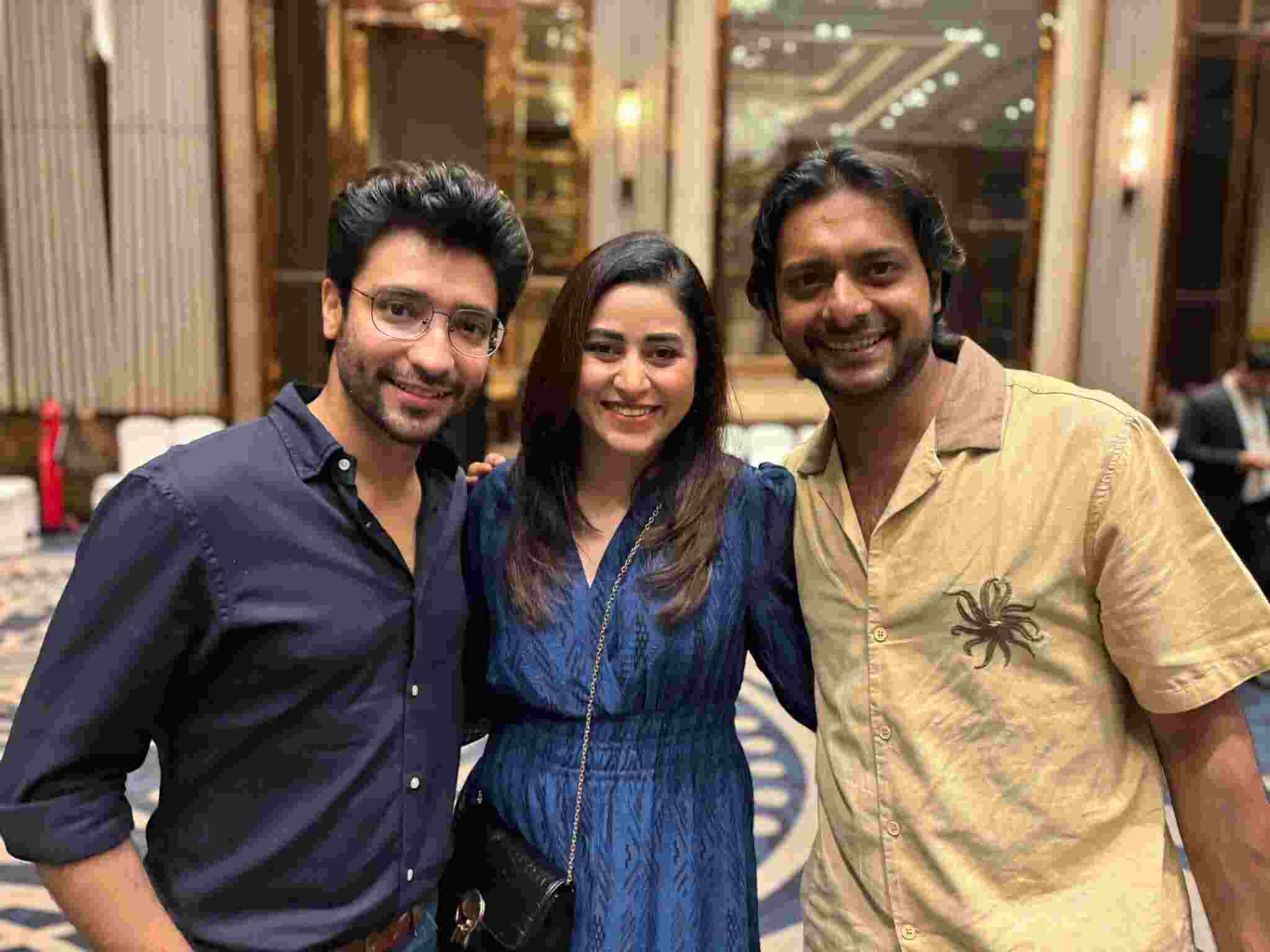 গৌরব চক্রবর্তী, ঋদ্ধিমা ঘোষ, ইন্দ্রাশিস রায়।