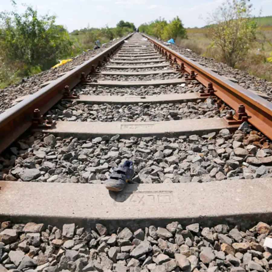 Three bodies recovered from Purulia station dgtld
