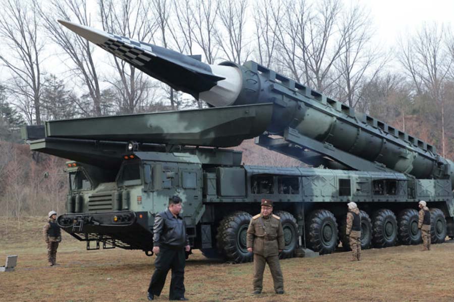 Japan wants to nuclear weapon for its military amid US coldness in Chinese aggression in Pacific Ocean