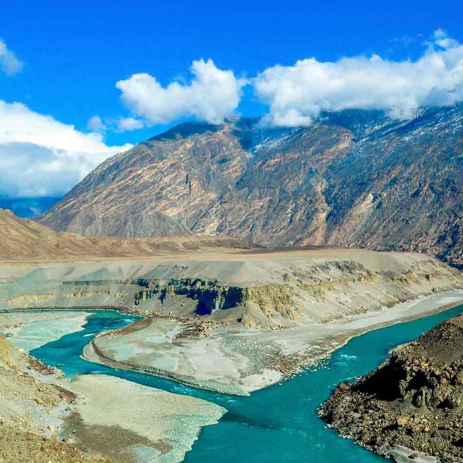 Field Marshal Asim Munir threatened that Pakistan will destroy Indian dams with missile if it construct on Indus river 