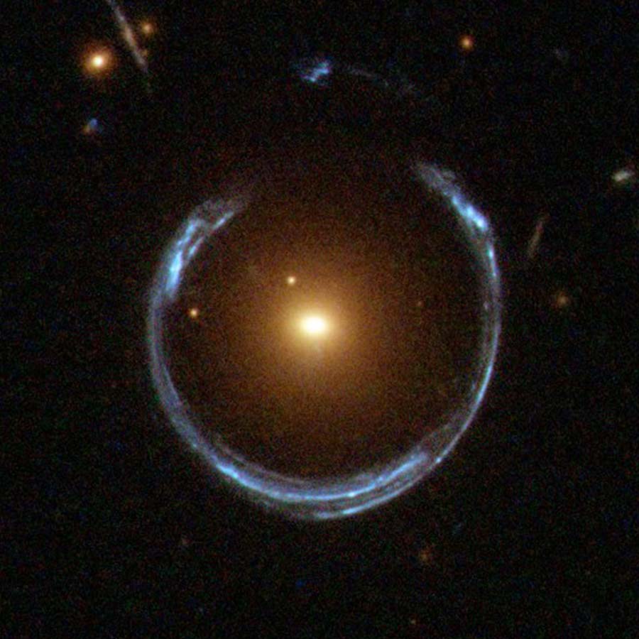 Astronomers Discover Possible Largest Black Hole Ever, Weighing 36 Billion Suns in ‘Cosmic Horseshoe’ Galaxy