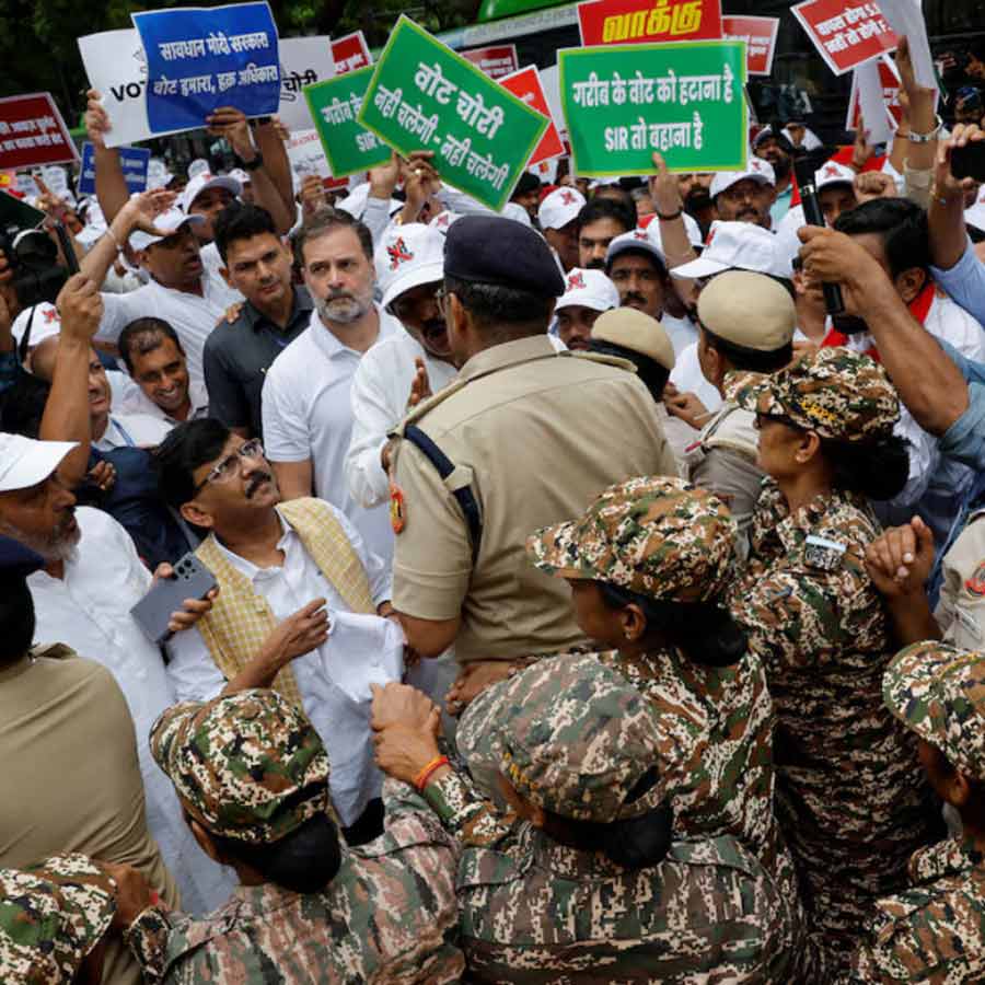 INDIA Alliance plans to disrupt Parliament again over the issue of vote rigging and Special Intensive Revision when it reopens next week