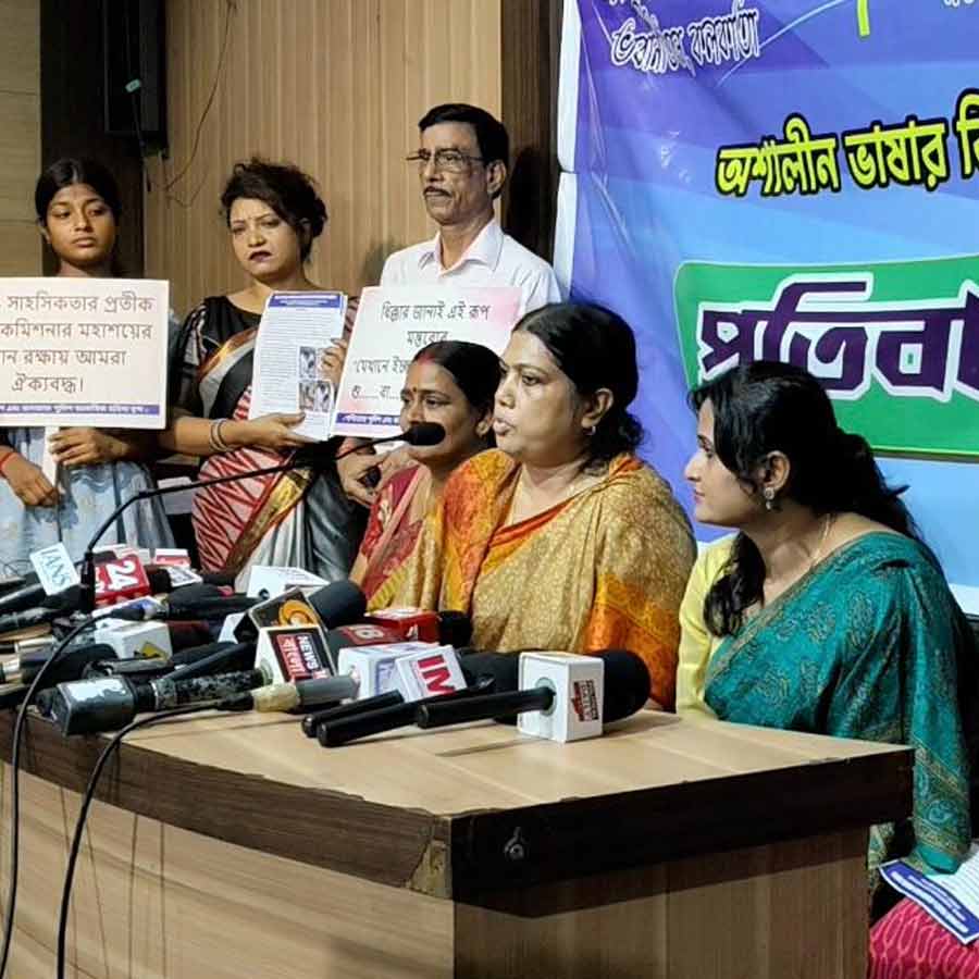 West bengal policemen\\\\\\\\\\\\\\\\\\\\\\\\\\\\\\\\\\\\\\\\\\\\\\\\\\\\\\\\\\\\\\\\\\\\\\\\\\\\\\\\\\\\\\\\\\\\\\\\\\\\\\\\\\\\\\\\\\\\\\\\\\\\\\\'s wives lost their cool in a press conference