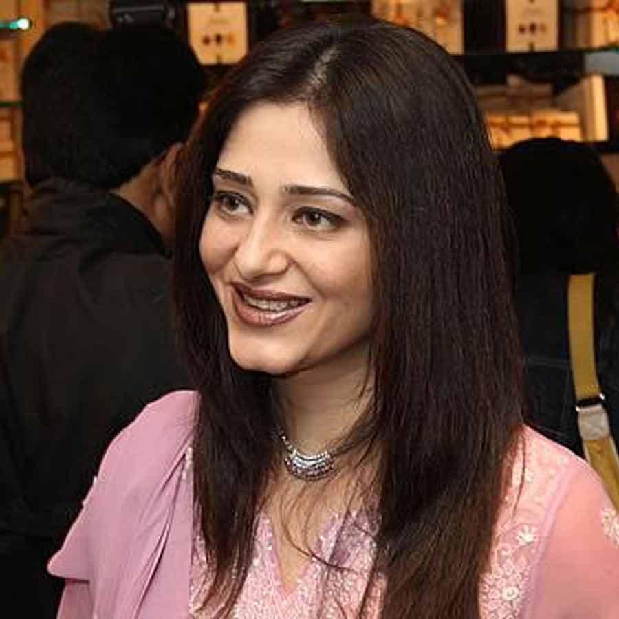 Pakistani Actress Anita Ayoob