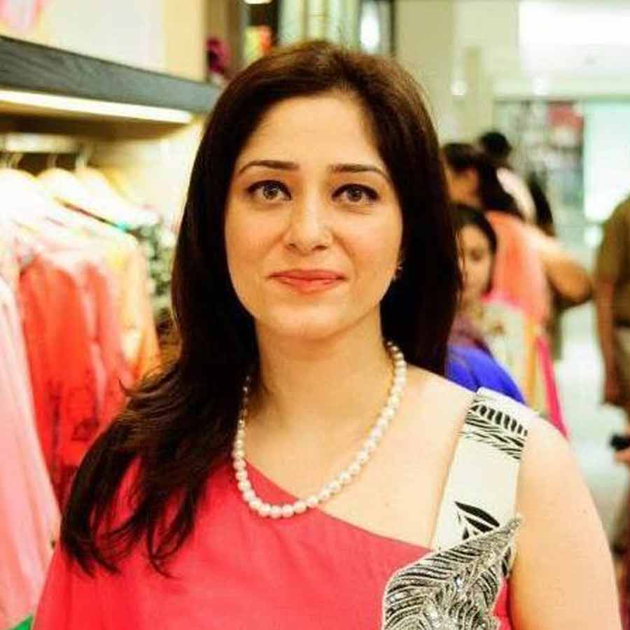 Pakistani Actress Anita Ayoob