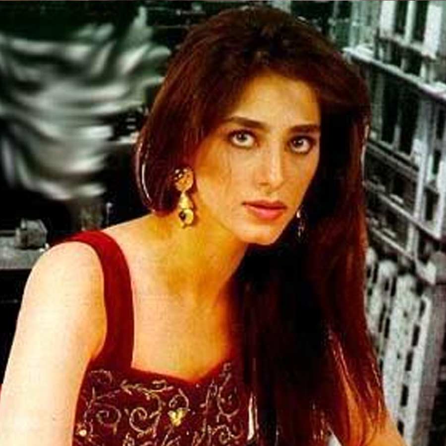 Pakistani Actress Anita Ayoob