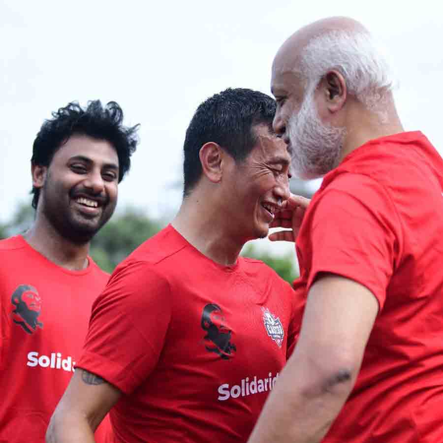 Football Tournament in Delhi Marks Fidel Castro’s Centenary