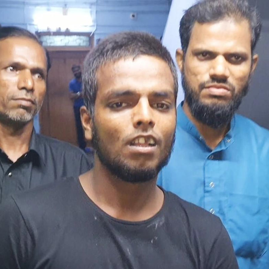 A bengali migrant worker shared his experience who was detained by the police