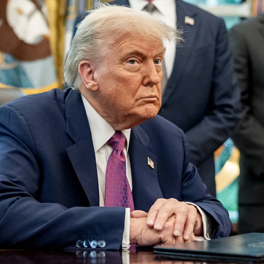 According to reports American debt reaches 37 Trillion dollar