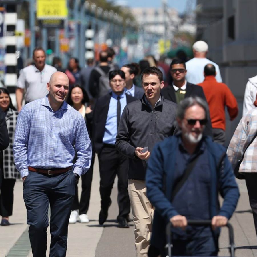 According to reports American debt reaches 37 Trillion dollar