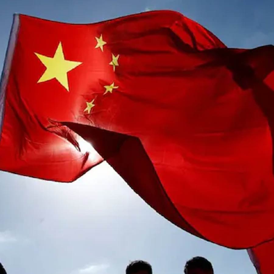 According to reports American debt reaches 37 Trillion dollar