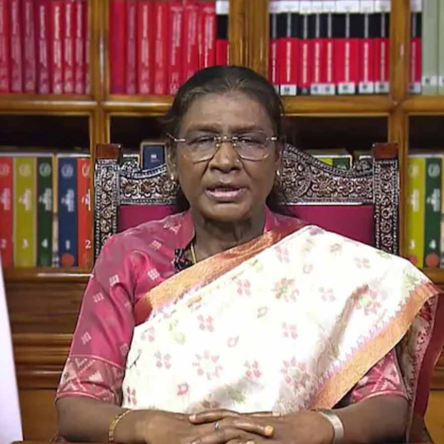 President Droupadi Murmu lauds Indian Economy, Expresses trust on nation’s democratic values and constitutional bodies in pre-independence day speech dgtl