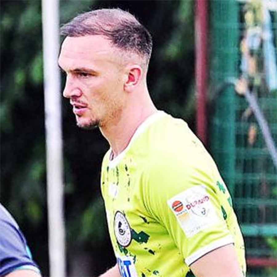 Tom Aldred brings relief to Mohun Bagan