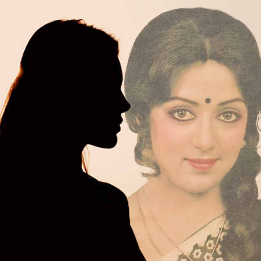 bolly wood star had striking resemblance to Hema Malini,