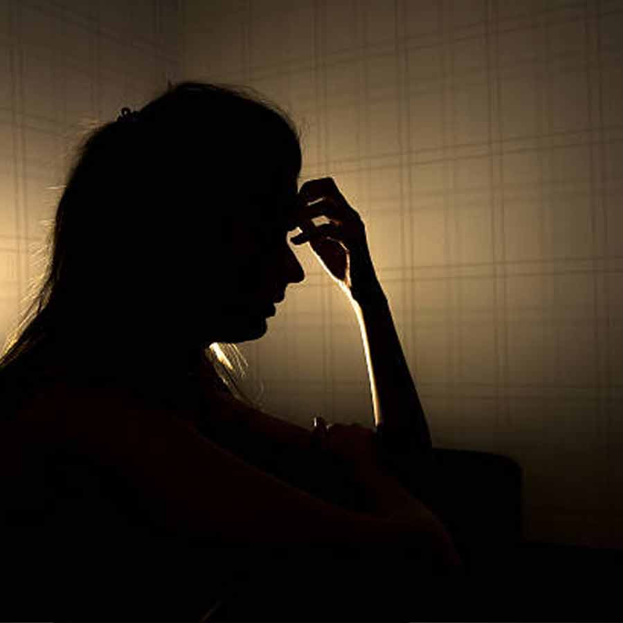 Actress Madhu Malini