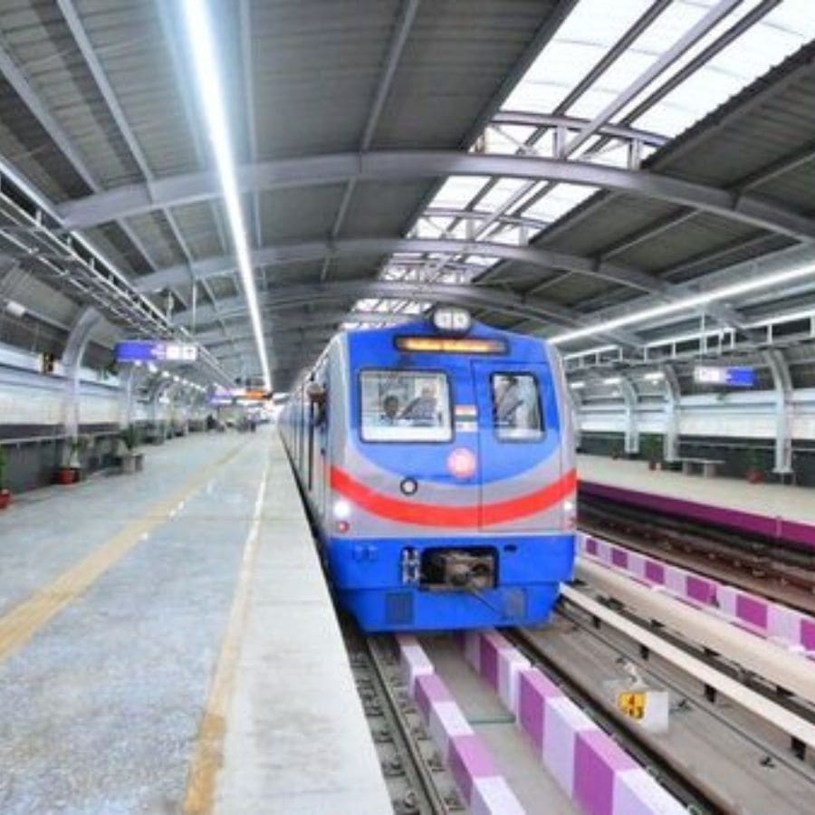 Explore South Kolkata pujas for 2025 with this metro roadmap dgtl