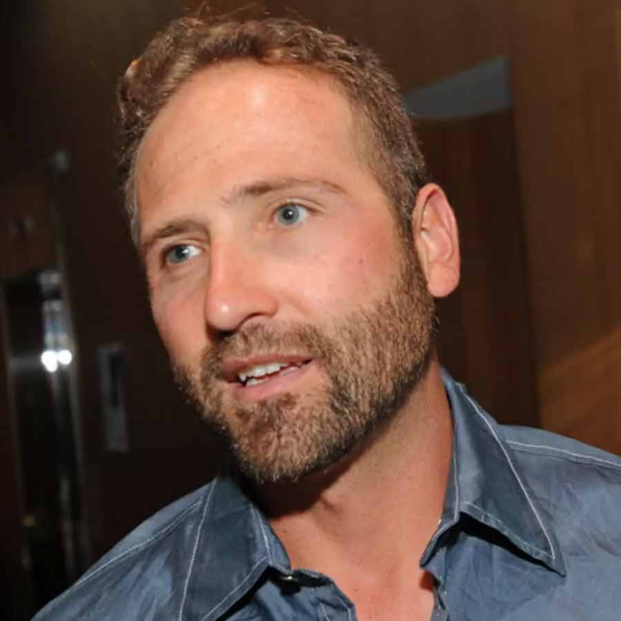 All need to know about Thad Roberts, NASA intern who stole lunar rocks worth 21 million dollar to get intimate with Lover