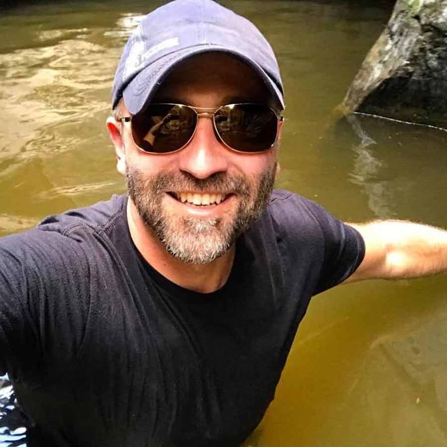 All need to know about Thad Roberts, NASA intern who stole lunar rocks worth 21 million dollar to get intimate with Lover