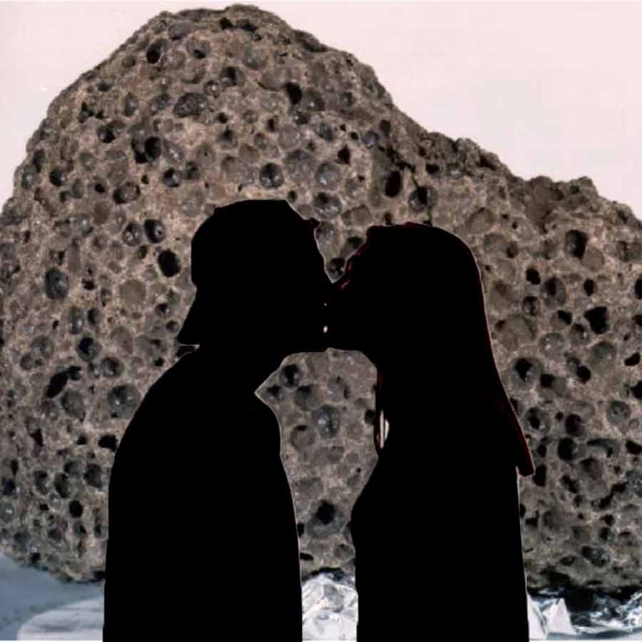 All need to know about Thad Roberts, NASA intern who stole lunar rocks worth 21 million dollar to get intimate with Lover
