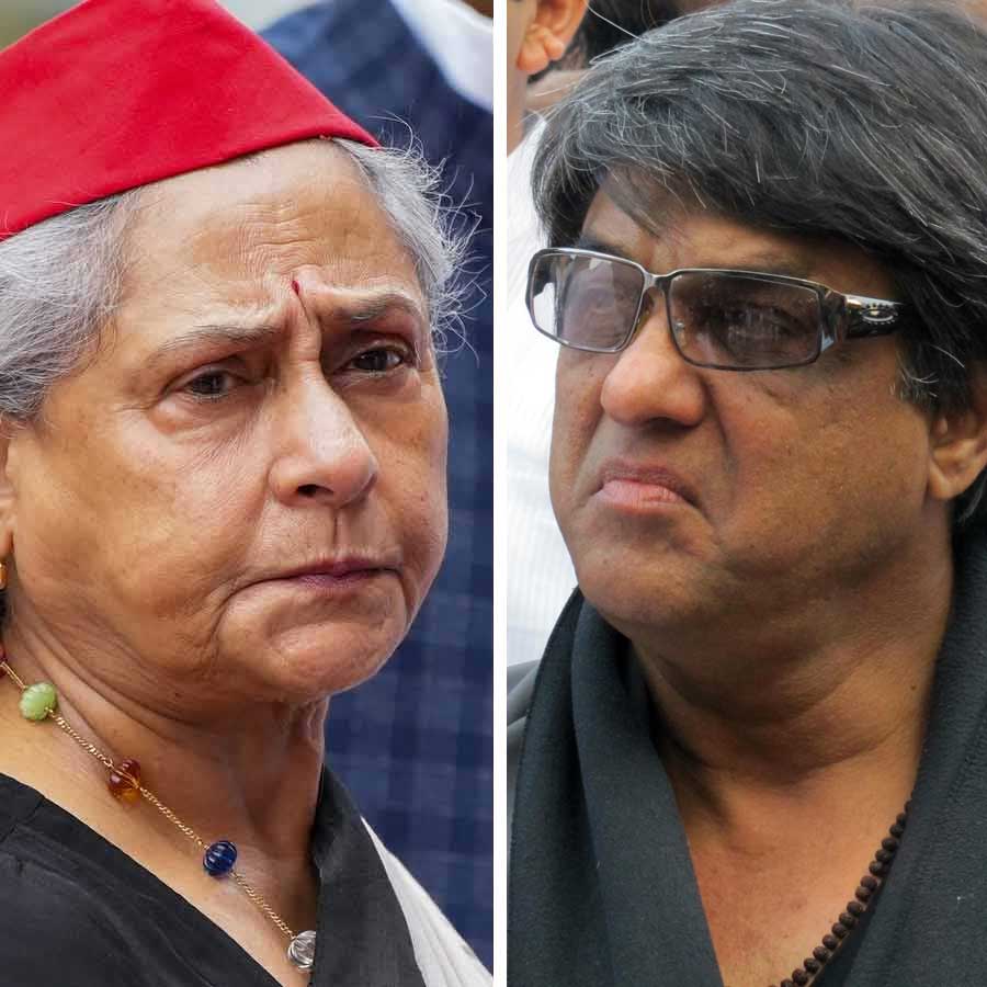 Mukesh khanna Call out Jaya bachchan behaviour amid her Recent Video dgtl