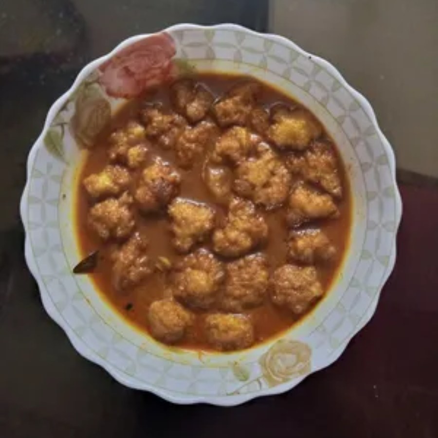 ময়দার মণ্ডের ঝোল।