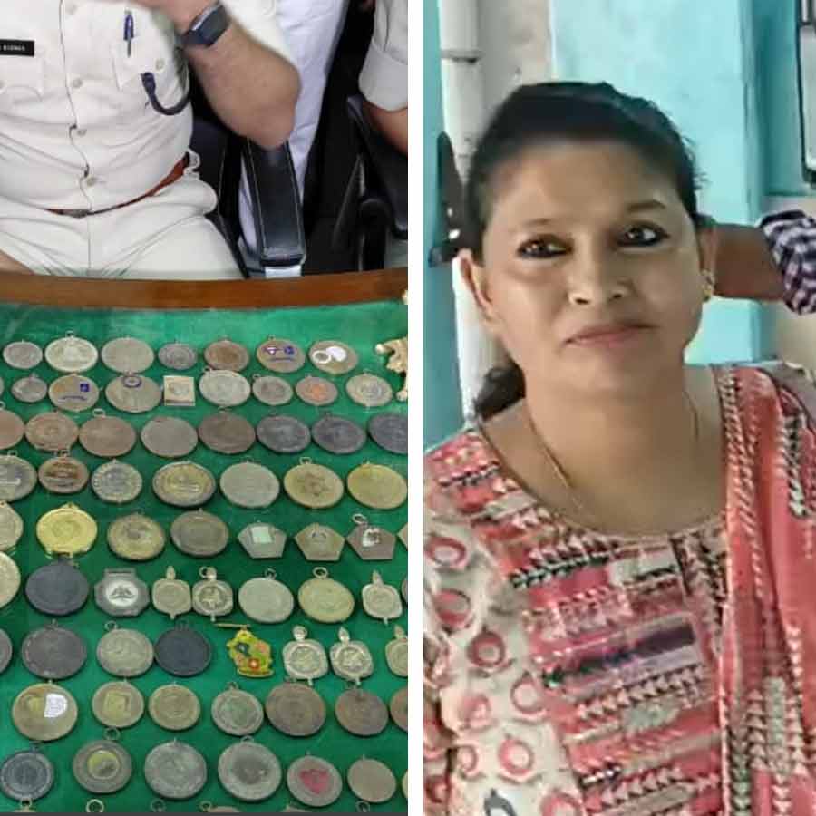 Swimmer Bula Chowdhury says she is not sure if her Padmashree was stolen or not, police recovers others medals dgtl